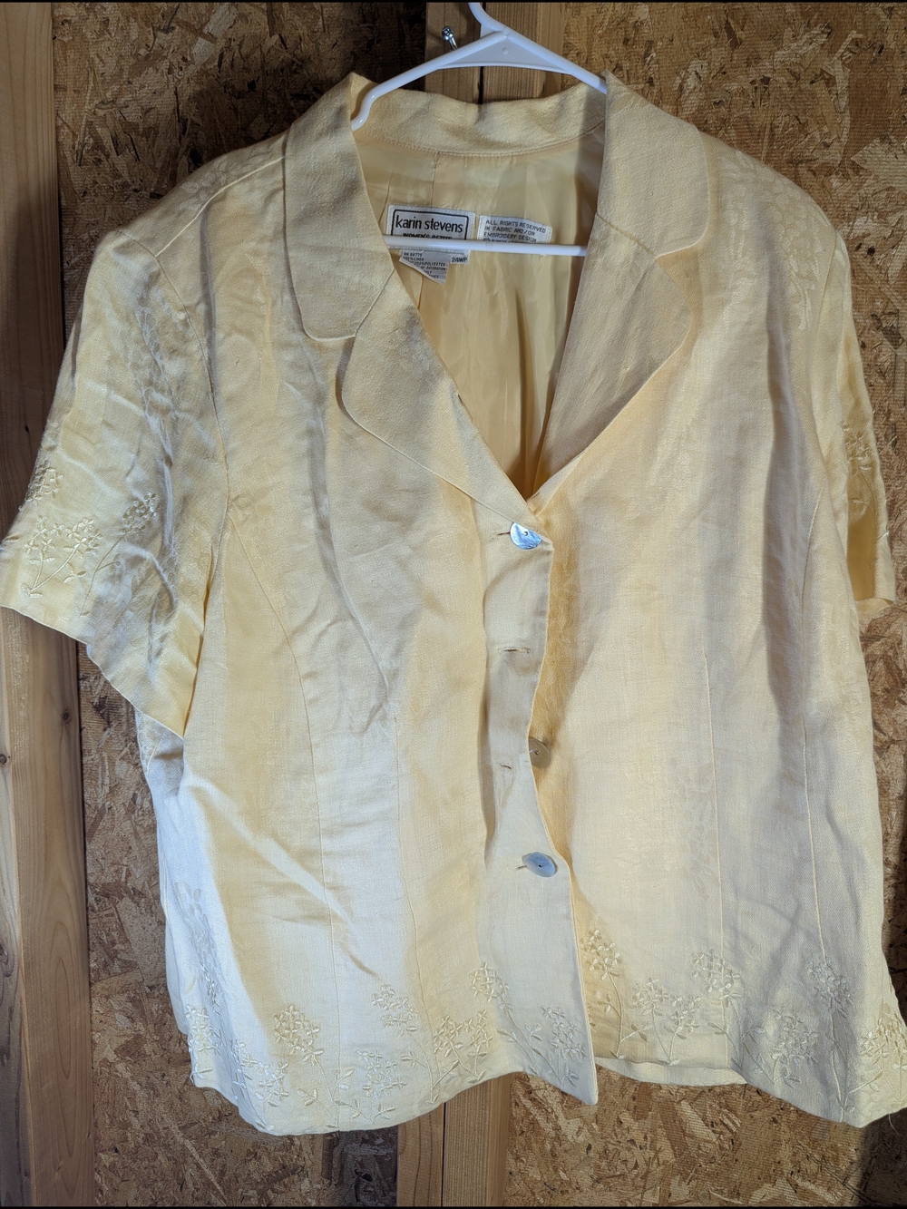 karin stevens Pale Yellow Linen Button-Front Blouse